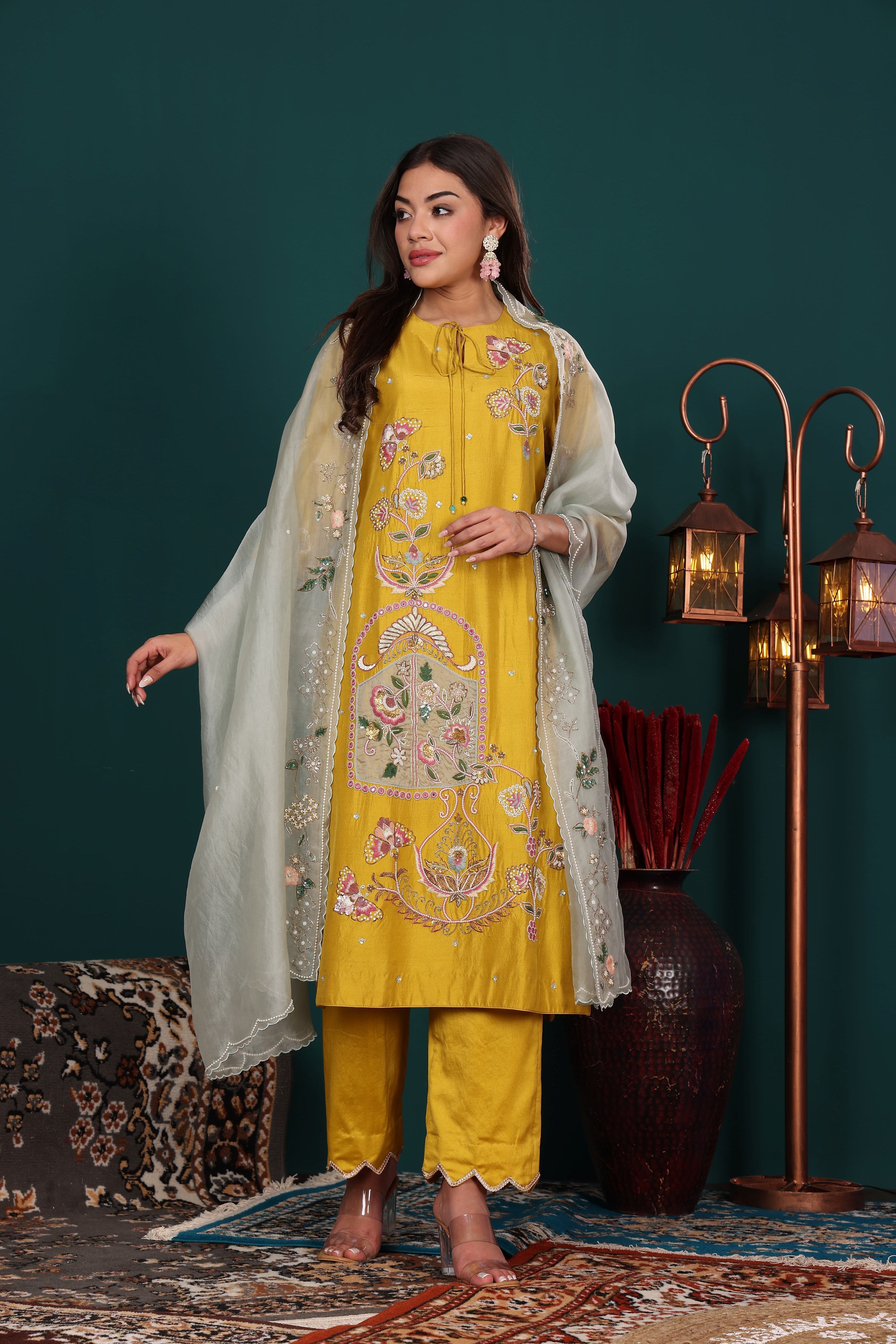 SIGNATURE KURTA