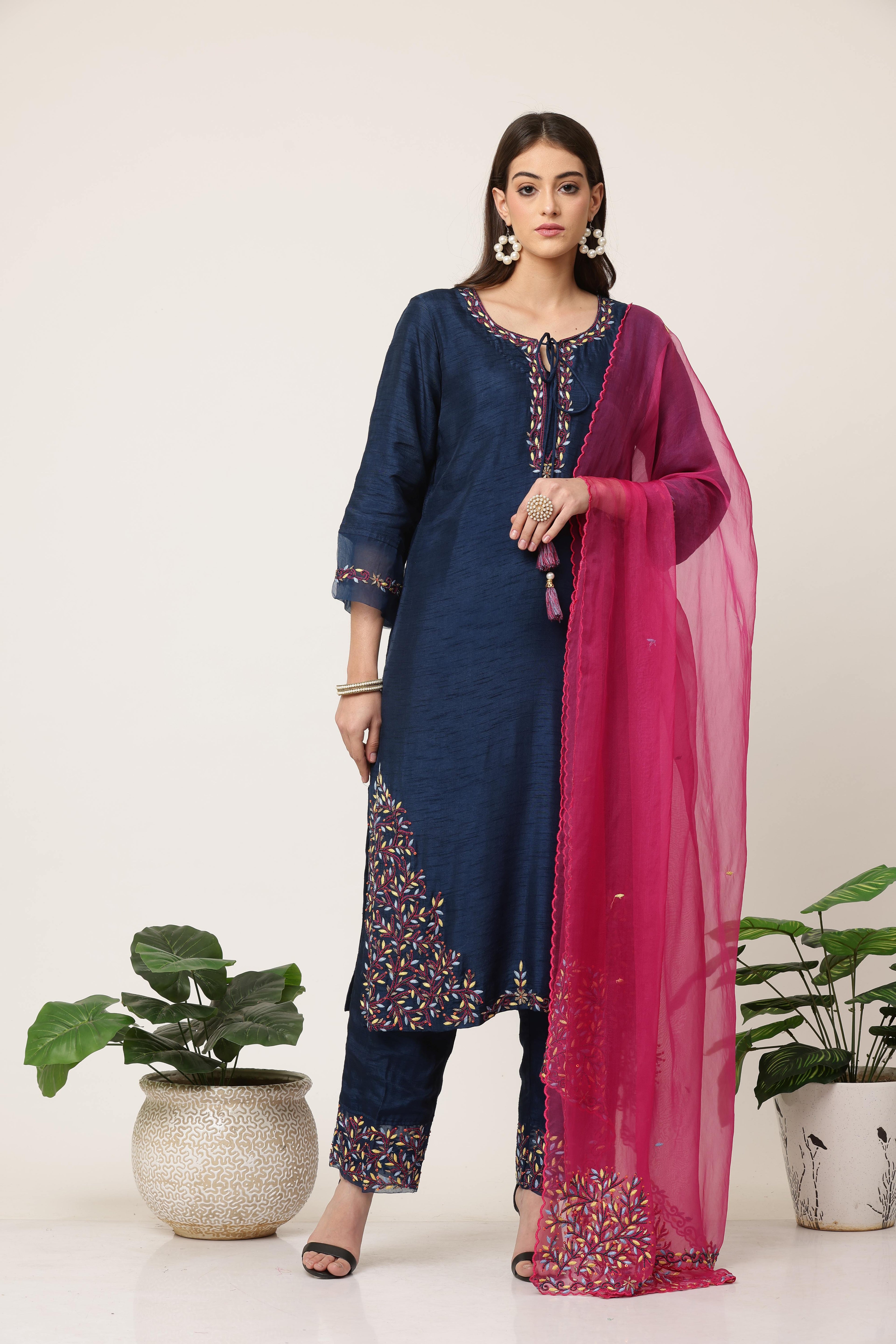 Multicolour Thread Organza Kurta Set