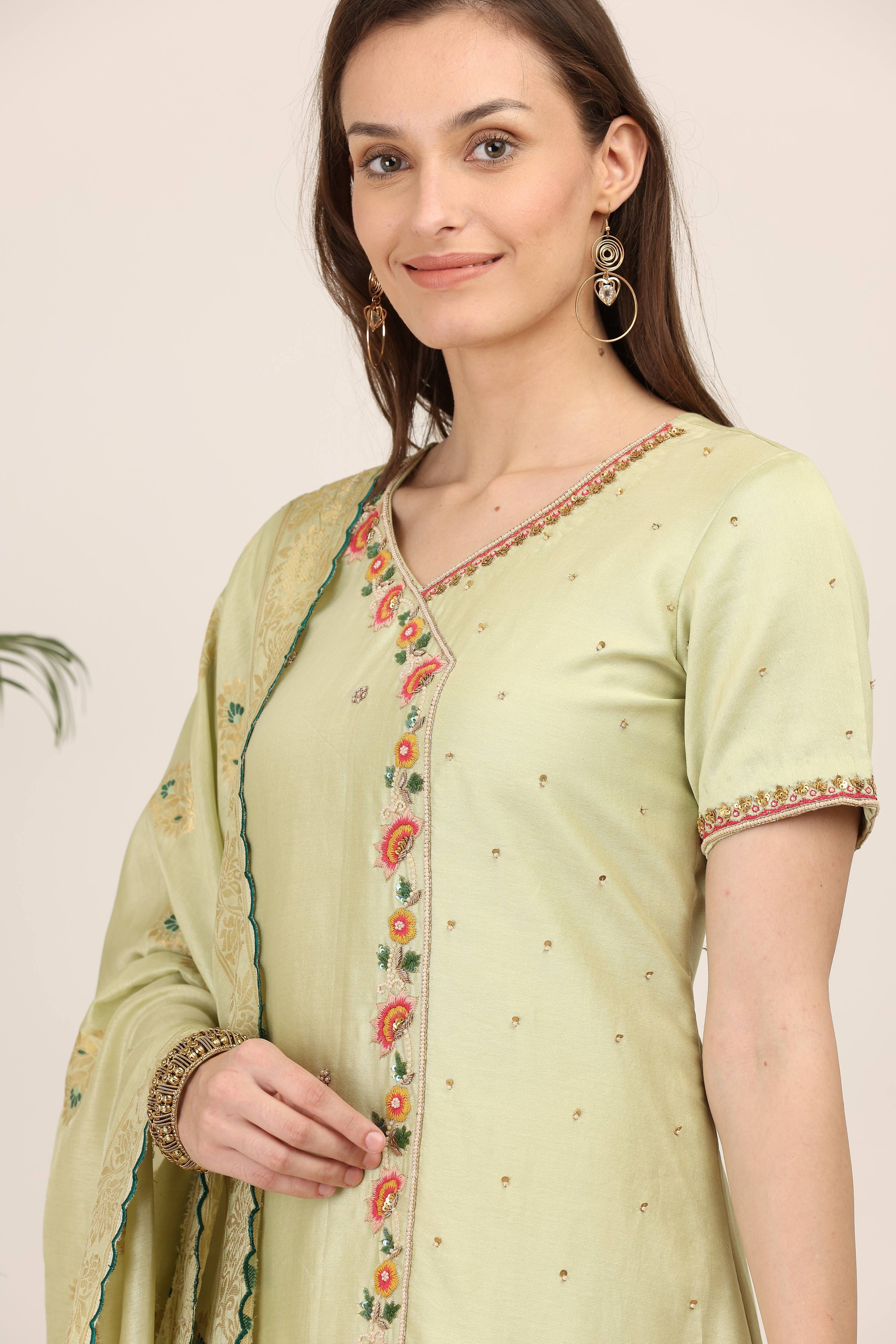 Graceful Pastel Green Embroidered Kurta Set